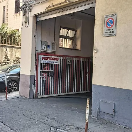 Center 1 * Catania